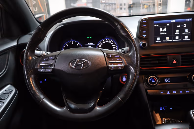 Hyundai Kona - 8