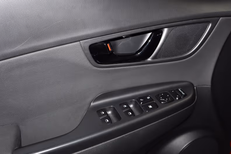 Hyundai Kona - 14