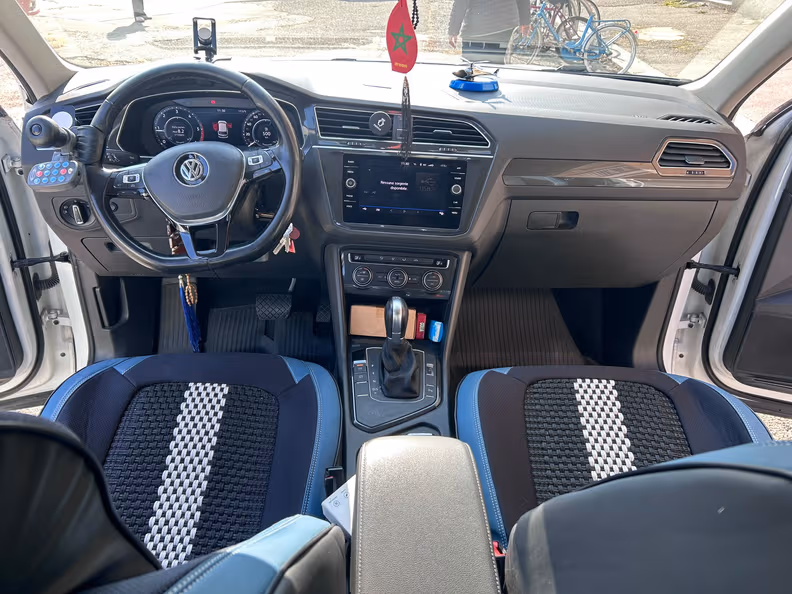 Volkswagen Tiguan - 18