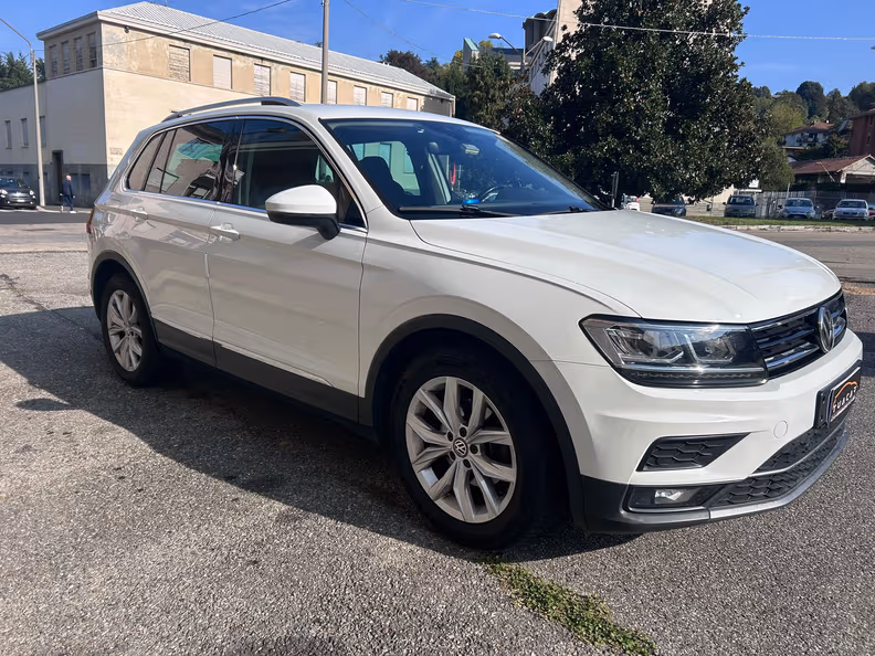 Volkswagen Tiguan - 3