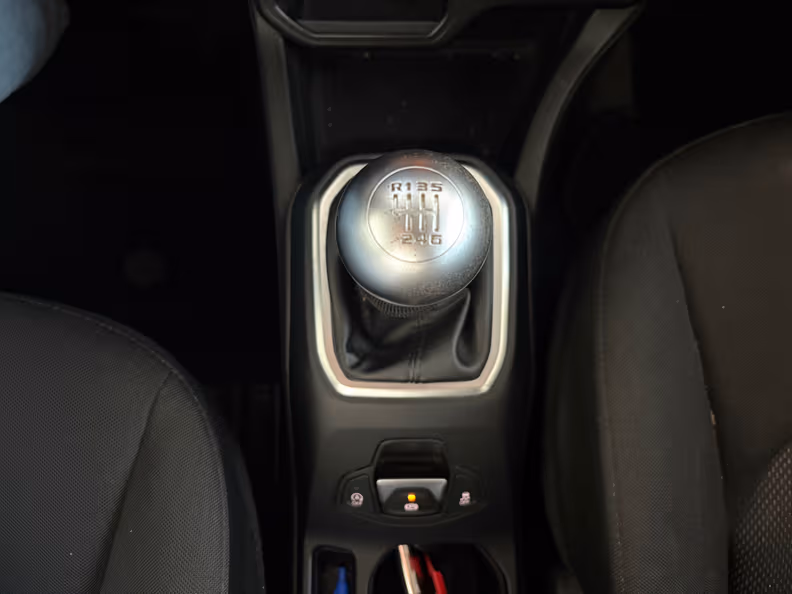 Jeep Renegade - 11