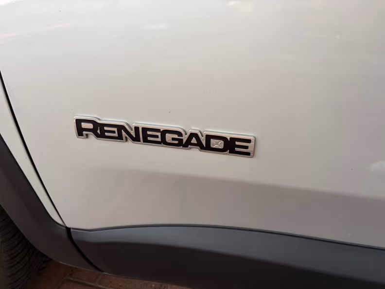 Jeep Renegade - 24