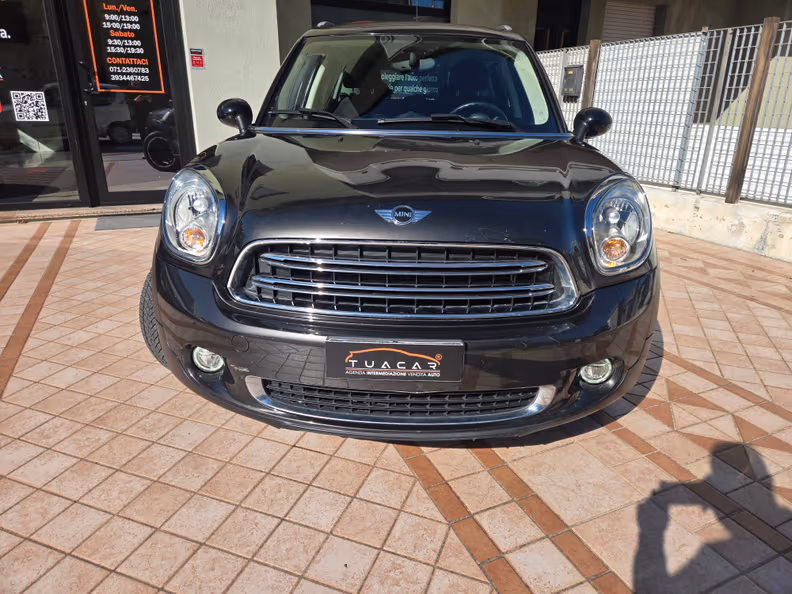 Mini Countryman - 2