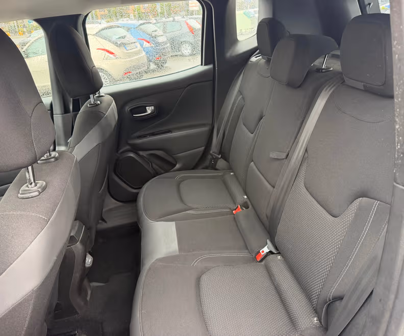 Jeep Renegade - 27