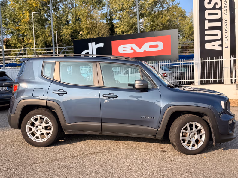 Jeep Renegade - 35