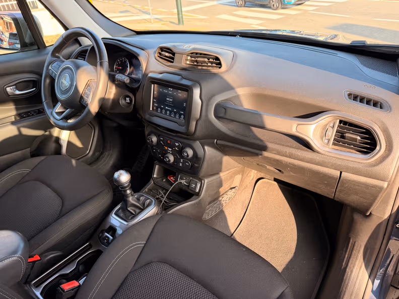 Jeep Renegade - 9