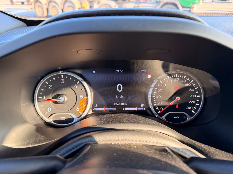 Jeep Renegade - 11