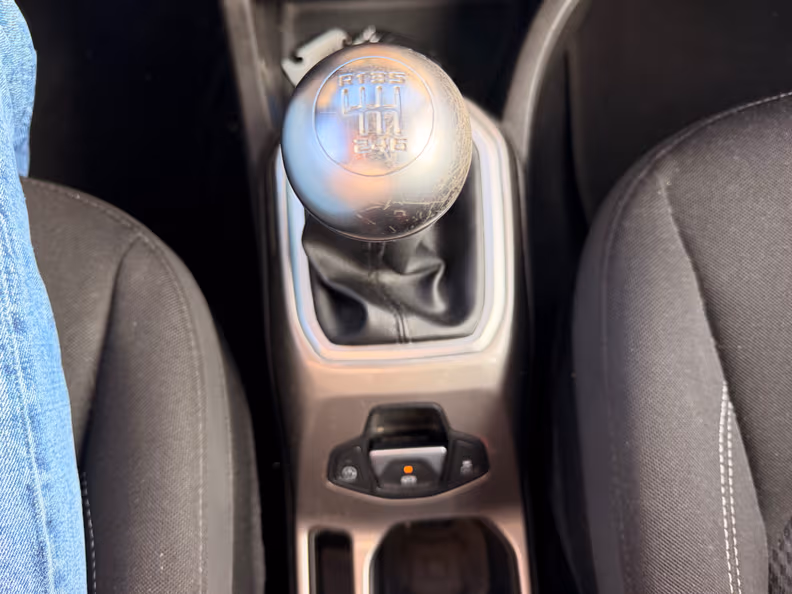 Jeep Renegade - 22