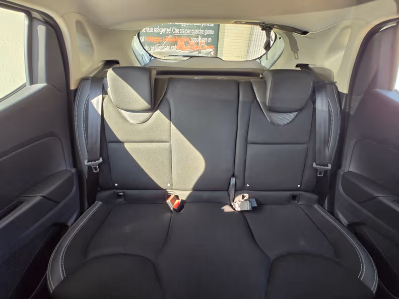 Renault Clio - 17