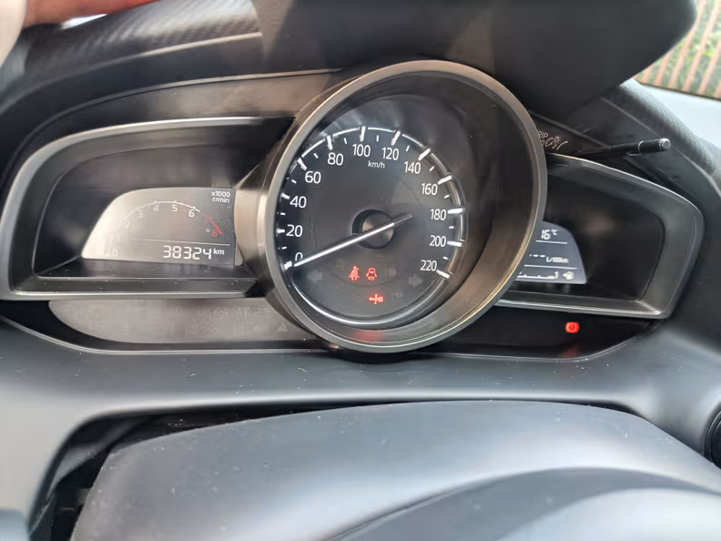 Mazda 2 - 12