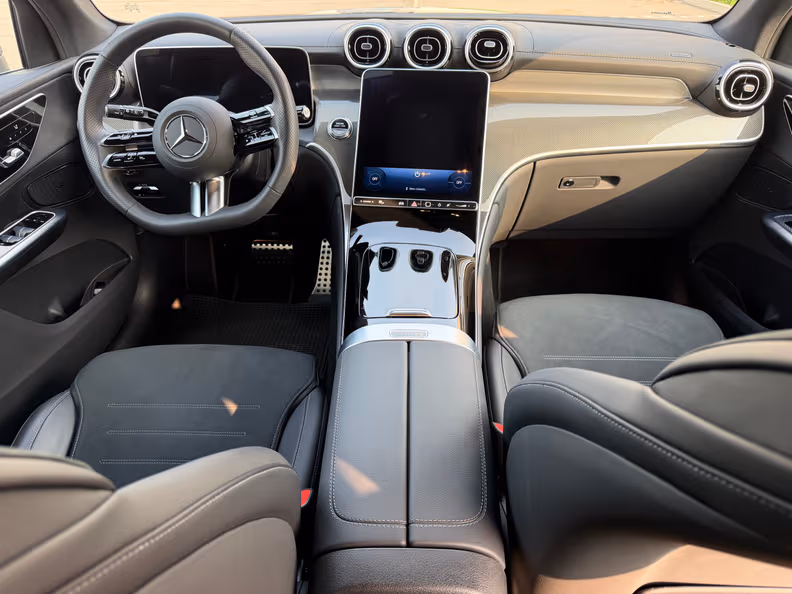 Mercedes-Benz GLC - 16