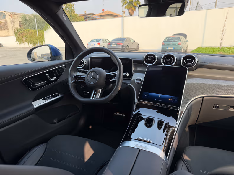 Mercedes-Benz GLC - 18