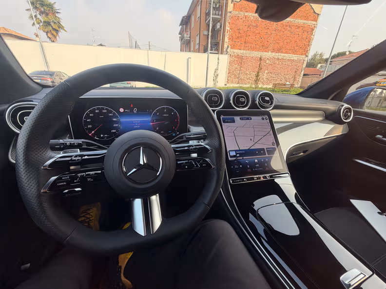 Mercedes-Benz GLC - 22