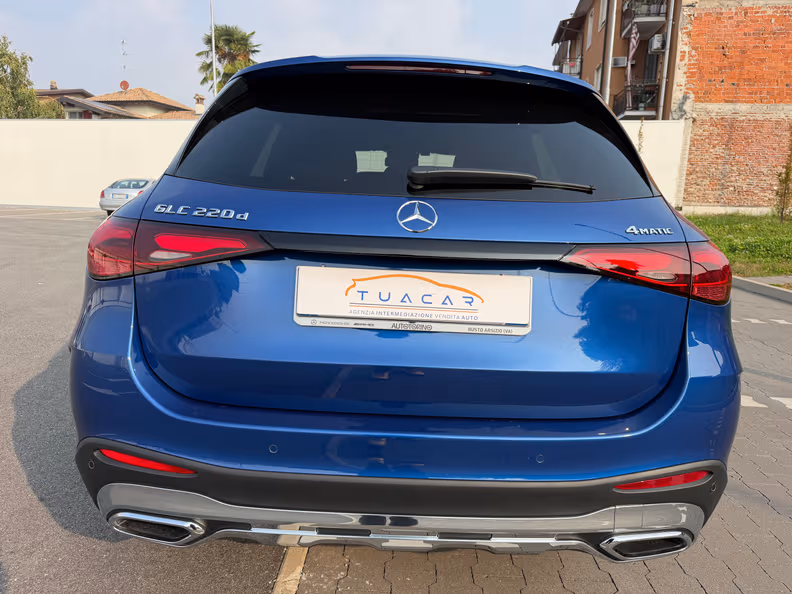 Mercedes-Benz GLC - 6