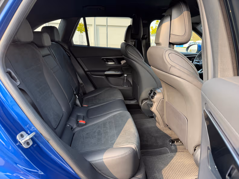 Mercedes-Benz GLC - 15
