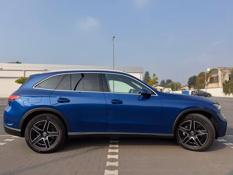 Mercedes-Benz GLC - 4