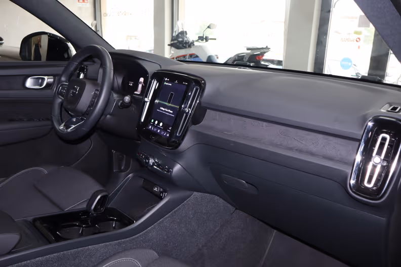 Volvo XC40 - 9