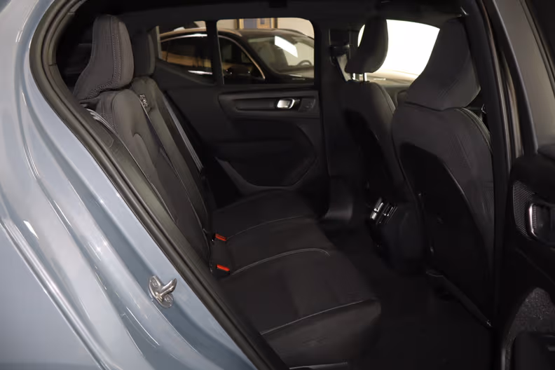 Volvo XC40 - 16