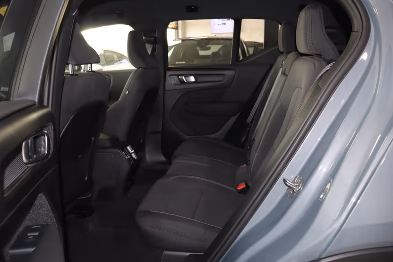 Volvo XC40 - 15