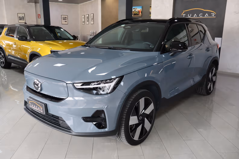 Volvo XC40