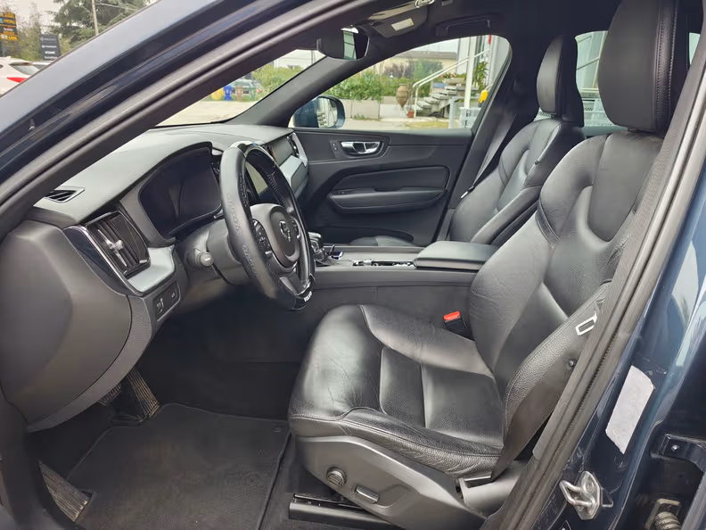 Volvo XC60 - 13