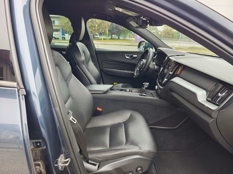 Volvo XC60 - 19