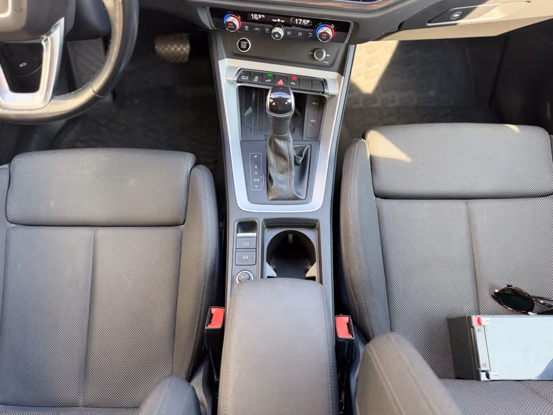Audi Q3 - 17