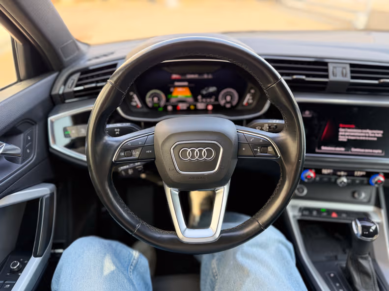 Audi Q3 - 14