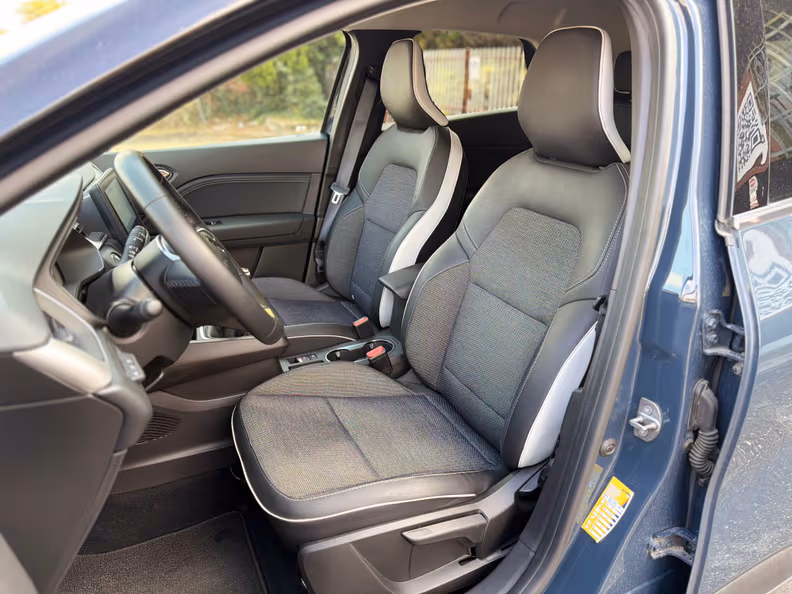 Renault Captur - 12