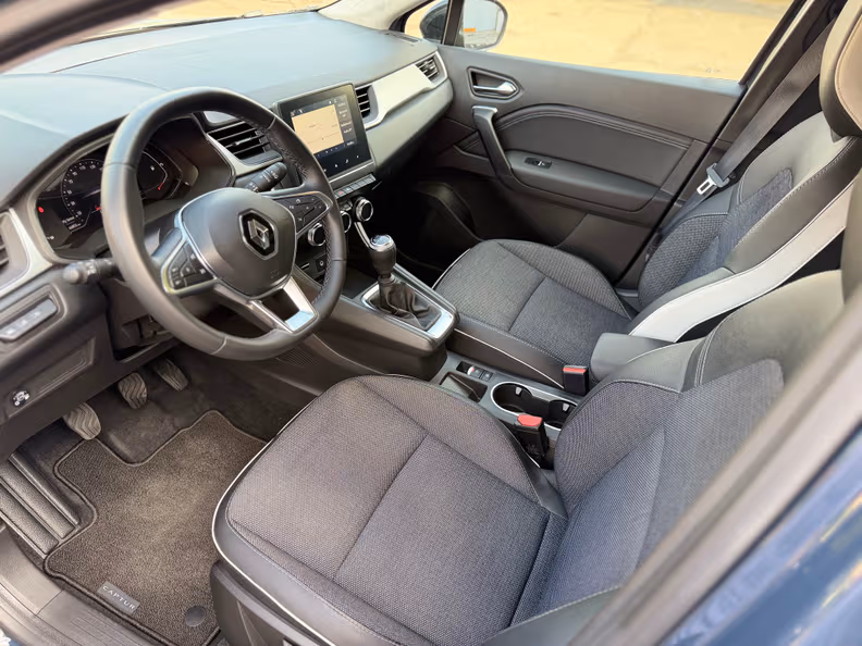 Renault Captur - 11