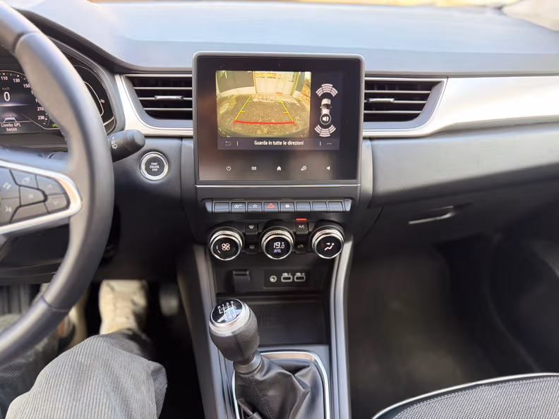Renault Captur - 16