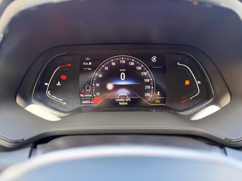 Renault Captur - 15