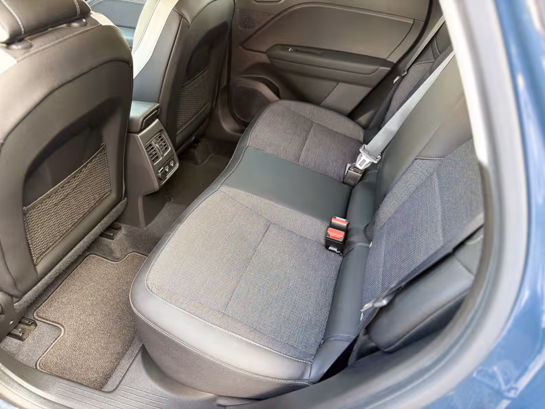 Renault Captur - 22