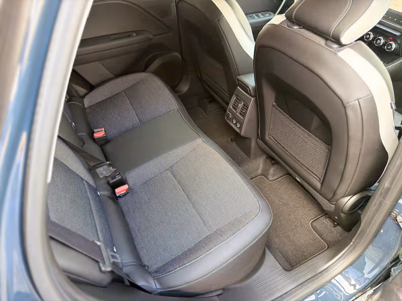 Renault Captur - 24