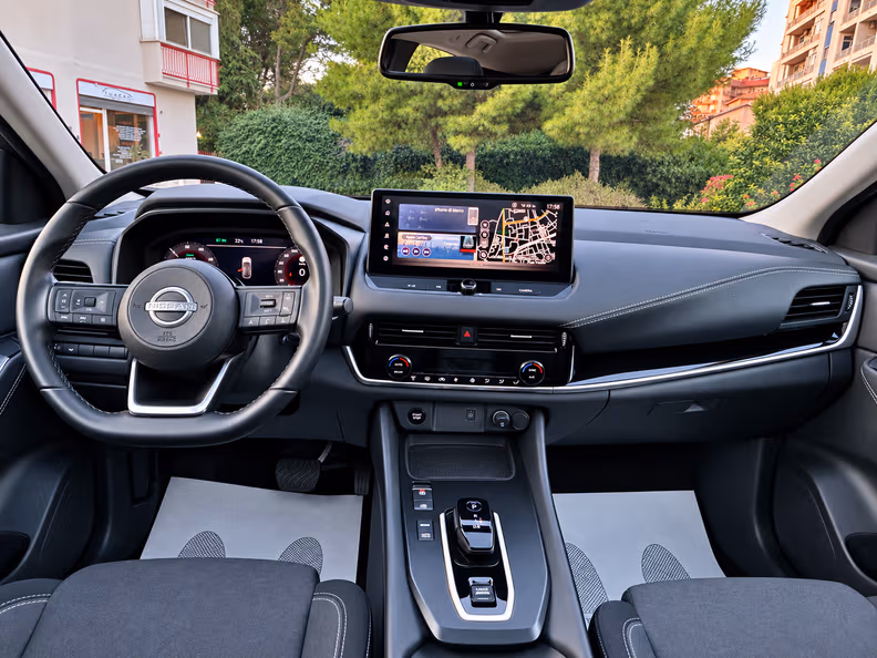 Nissan Qashqai - 14