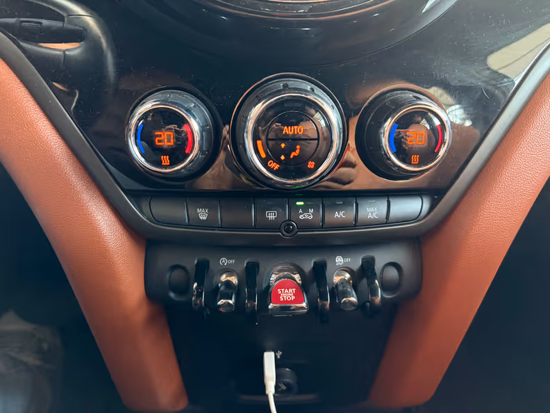 Mini Countryman - 15