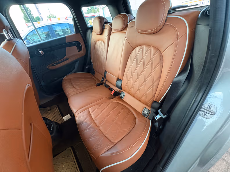 Mini Countryman - 17