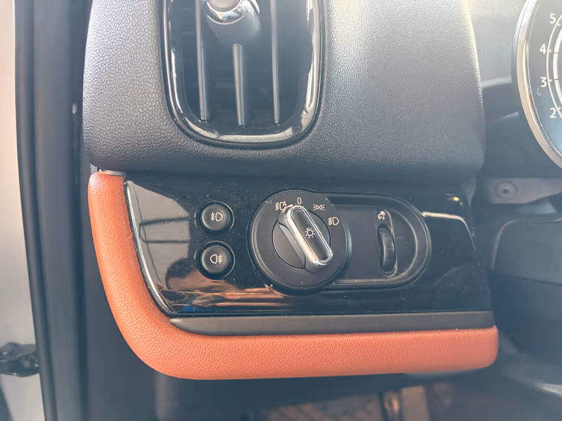 Mini Countryman - 26