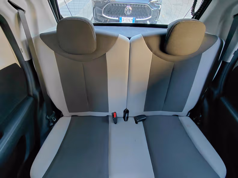 Toyota Aygo - 14