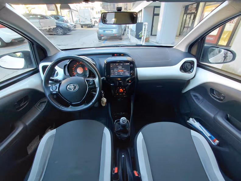 Toyota Aygo - 9