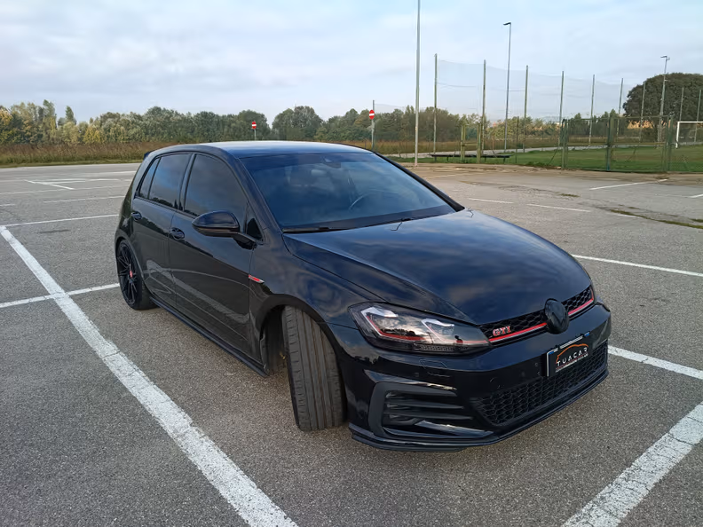 Volkswagen Golf - 3