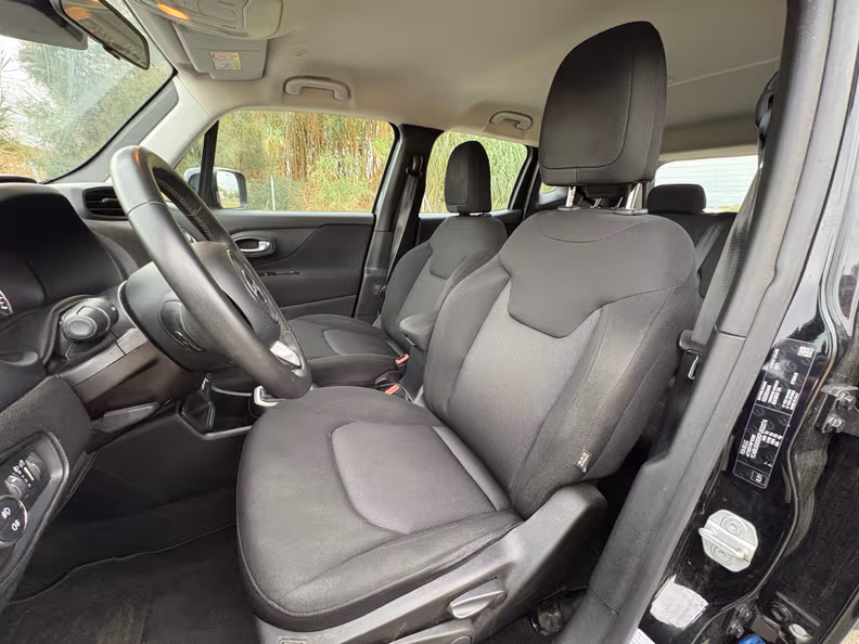 Jeep Renegade - 6