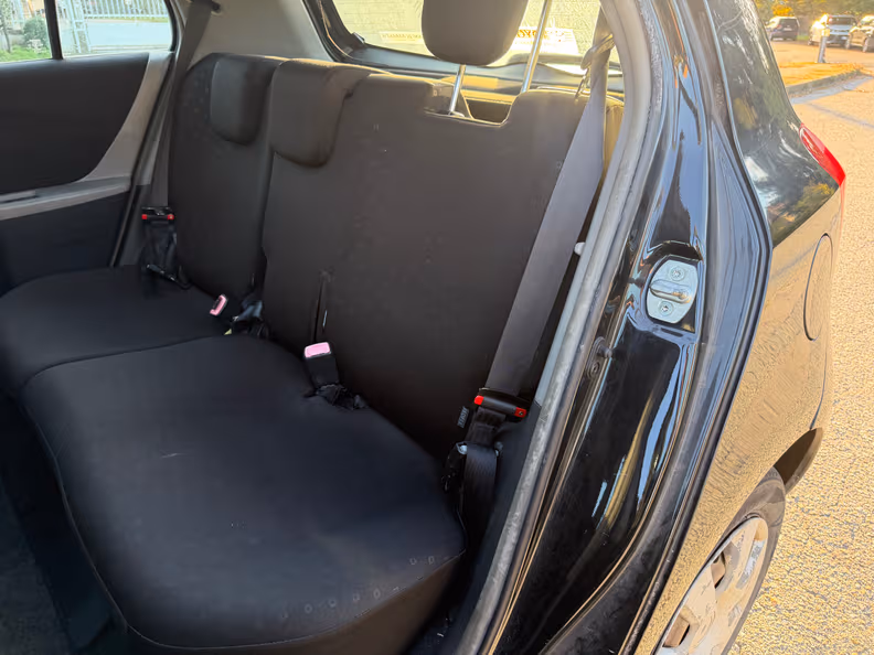 Toyota Yaris - 14