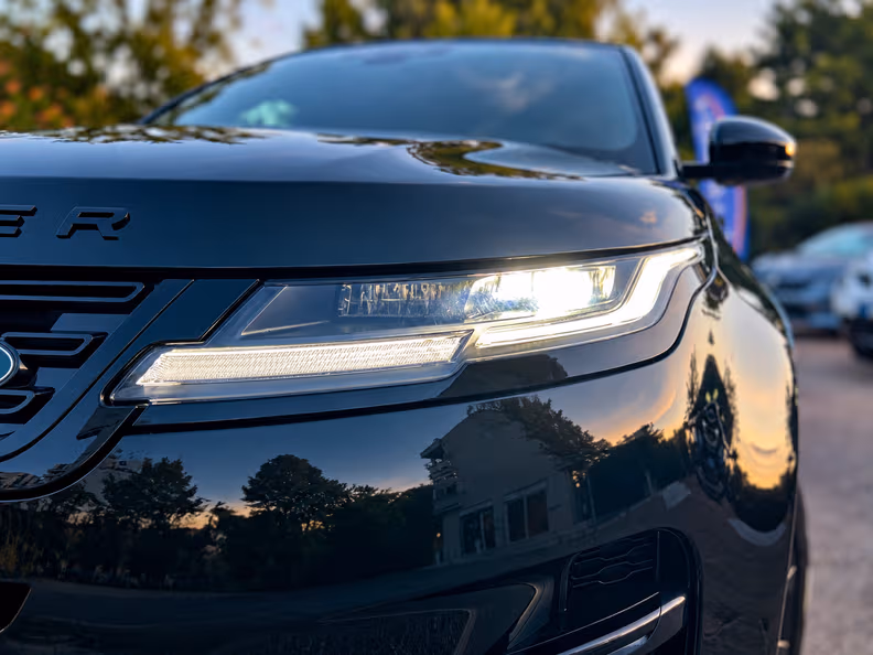 Land Rover Range Rover Evoque - 12