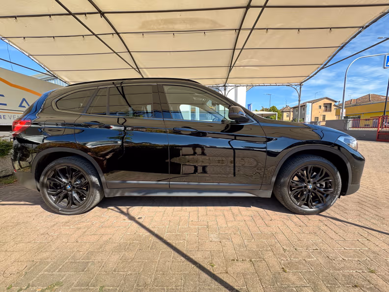 BMW X1 - 18