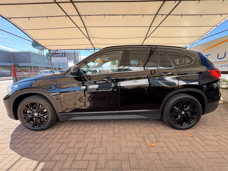 BMW X1 - 17