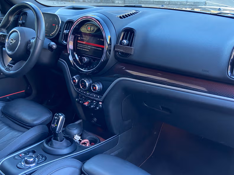 Mini Countryman - 12