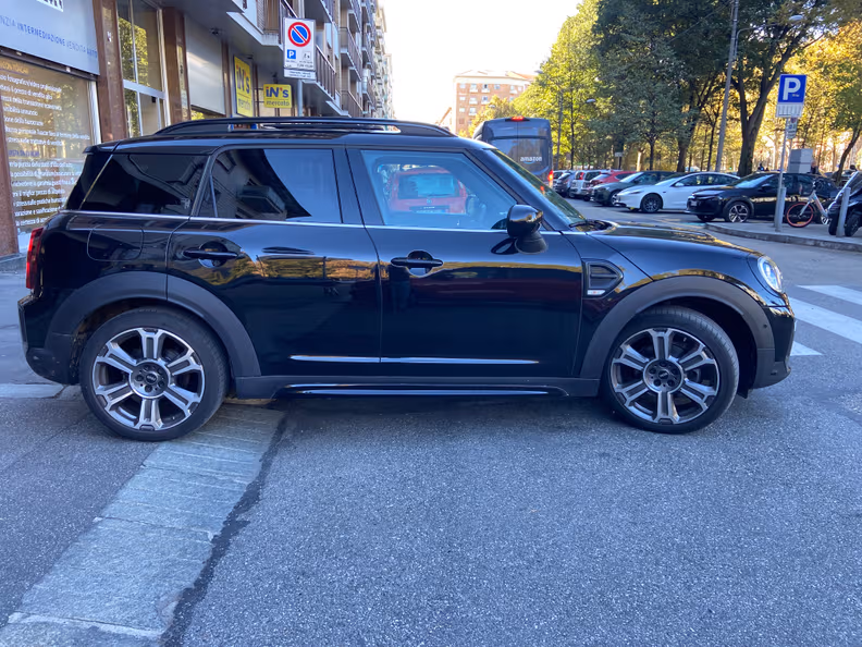 Mini Countryman - 17
