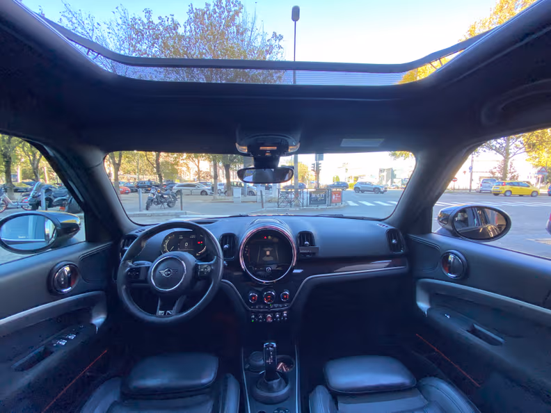 Mini Countryman - 24