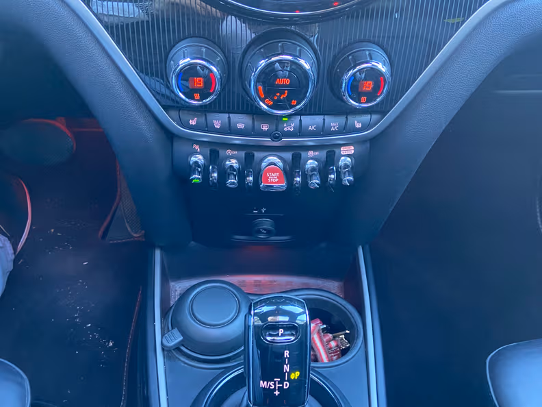Mini Countryman - 36